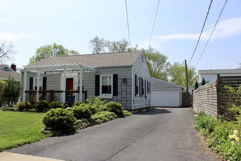 309 Clay St, Normal, IL 61761 photo 2
