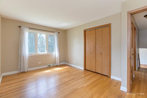 4330 Wilmette Ave, Rolling Meadows, IL 60008 photo 9