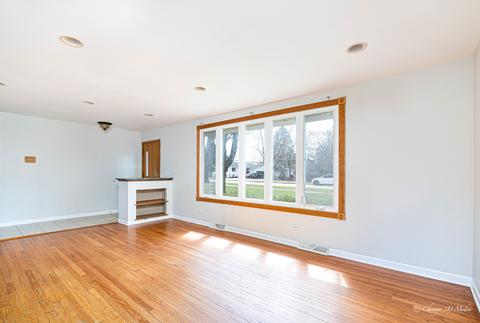 4330 Wilmette Ave, Rolling Meadows, IL 60008 photo 13