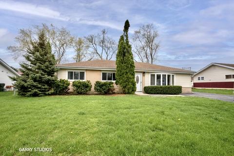 305 Newark Ln, Hoffman Estates, IL 60169 photo 1