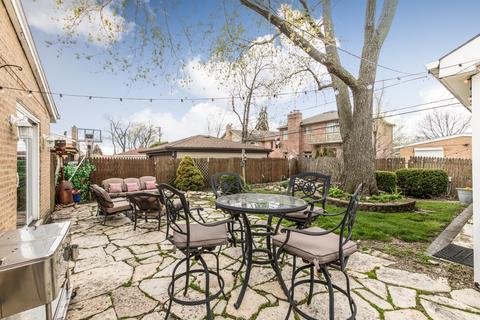 8458 W Normal Ave, Niles, IL 60714 photo 2