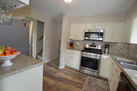 6712 Normandy Dr, Spring Grove, IL 60081 photo 6