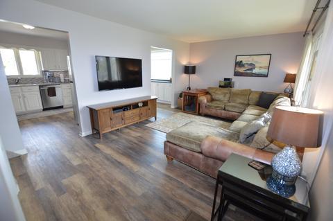 6712 Normandy Dr, Spring Grove, IL 60081 photo 3