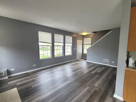 1460 Millbrook Dr, Algonquin, IL 60102 photo 3