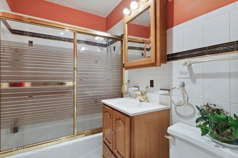 1575 Sandpebble Dr #107, Wheeling, IL 60090 photo 10