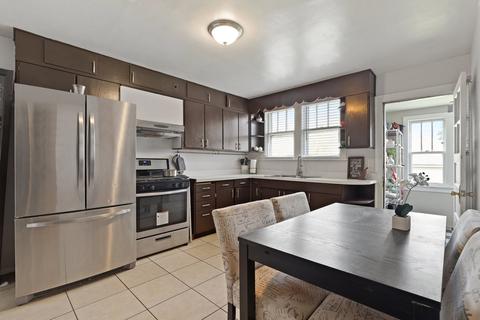 7230 W 60th Pl, Summit, IL 60501 photo 3