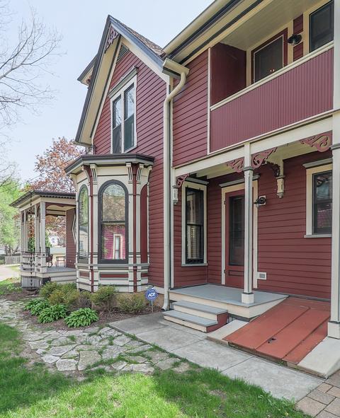 433 Division St, Elgin, IL 60120 photo 7