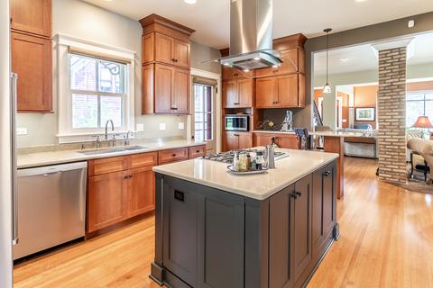 433 Division St, Elgin, IL 60120 photo 25