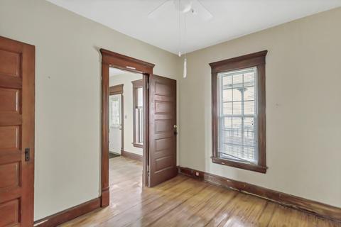 753 Front St, Aurora, IL 60505 photo 11