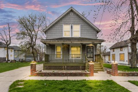 753 Front St, Aurora, IL 60505 photo 1