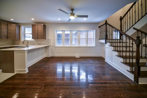 7242 S Bennett Ave, Chicago, IL 60649 photo 15