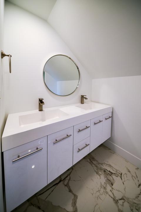 7242 S Bennett Ave, Chicago, IL 60649 photo 24