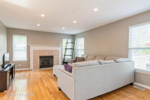 2 Winding Canyon Ct, Algonquin, IL 60102 photo 8