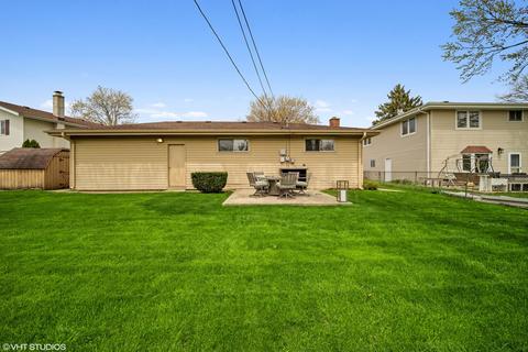 1309 E Mulberry Ln, Mount Prospect, IL 60056 photo 22