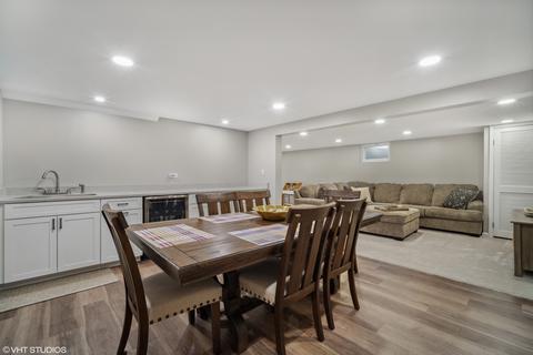 1309 E Mulberry Ln, Mount Prospect, IL 60056 photo 19