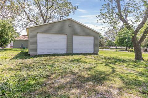 103 N Jackson St, Philo, IL 61864 photo 24