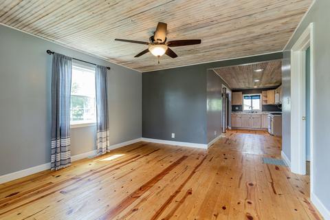 103 N Jackson St, Philo, IL 61864 photo 10