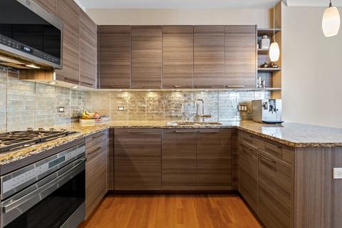 10 E Delaware Pl #22E, Chicago, IL 60611 photo 4