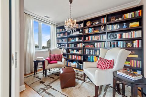 10 E Delaware Pl #22E, Chicago, IL 60611 photo 8