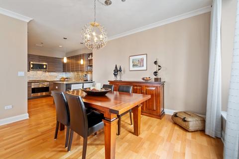 10 E Delaware Pl #22E, Chicago, IL 60611 photo 10