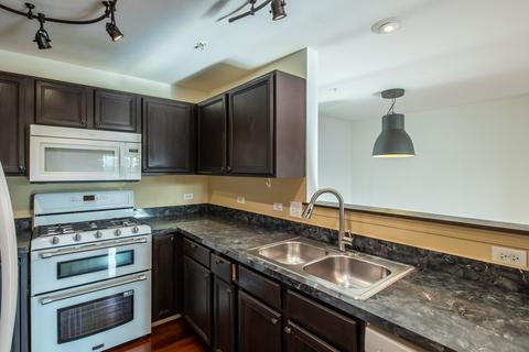 680 Mill Cir #203, Wheeling, IL 60090 photo 10