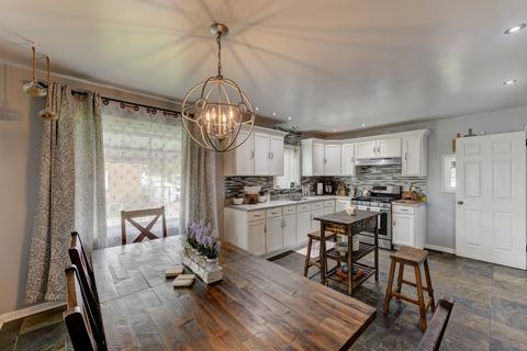 3656 Jackson St, Lansing, IL 60438 photo 4