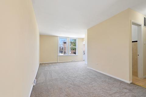 1845 Pine Ct, Des Plaines, IL 60018 photo 8