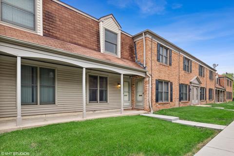 1732 Bristol Walk, Hoffman Estates, IL 60169 photo 1