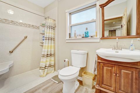 306 Eleanor St, Thornton, IL 60476 photo 8