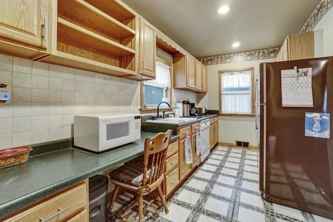306 Eleanor St, Thornton, IL 60476 photo 5
