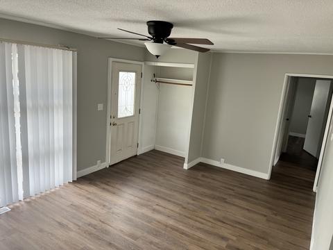 102 State St, Catlin, IL 61817 photo 3