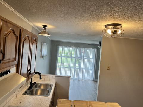 102 State St, Catlin, IL 61817 photo 8