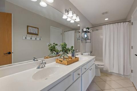 2885 N Augusta Dr, Wadsworth, IL 60083 photo 10