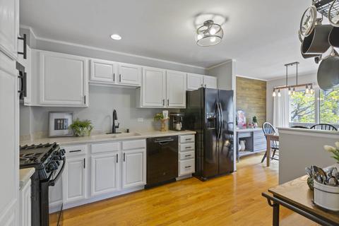 2885 N Augusta Dr, Wadsworth, IL 60083 photo 4