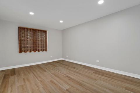 1605 W Catalpa Ln, Mount Prospect, IL 60056 photo 22