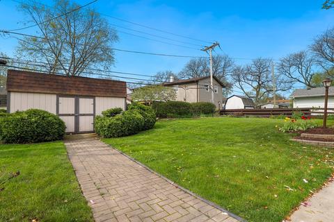 1605 W Catalpa Ln, Mount Prospect, IL 60056 photo 27