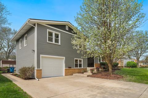 1605 W Catalpa Ln, Mount Prospect, IL 60056 photo 4