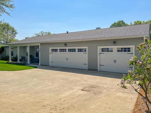 10 Kennedy Ct, Philo, IL 61864 photo 2