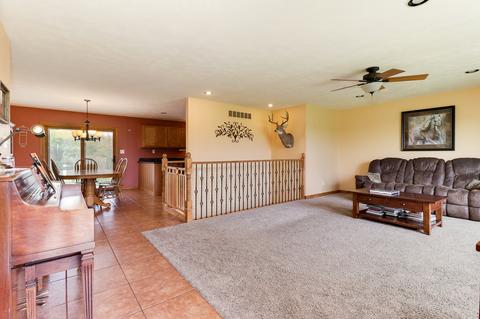 9291 Apollo Rd, Bloomington, IL 61705 photo 4