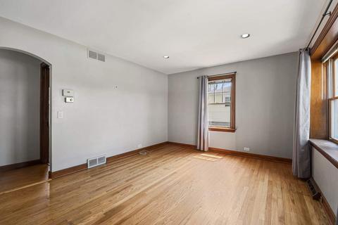 237 Sunrise Ave, Willowbrook, IL 60527 photo 4