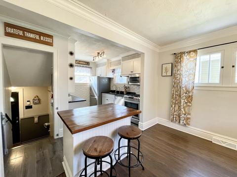 940 Bellevue Ave, Elgin, IL 60120 photo 15