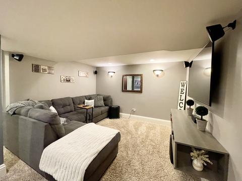 940 Bellevue Ave, Elgin, IL 60120 photo 33