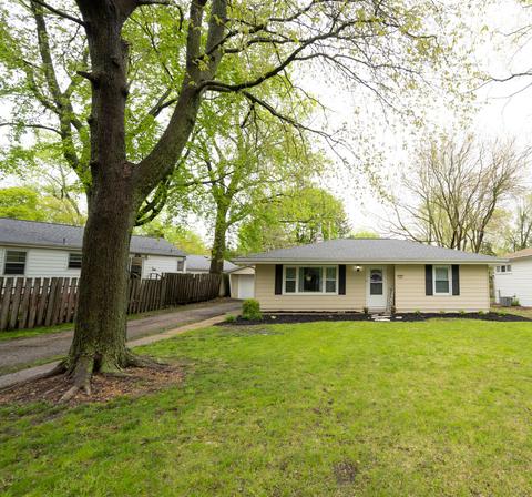 703 Dover Pl, Champaign, IL 61820 photo 4