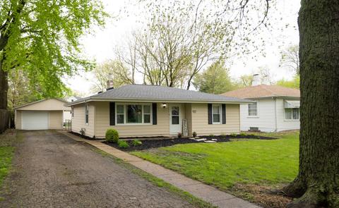 703 Dover Pl, Champaign, IL 61820 photo 2