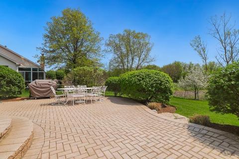 1287 Hunters Rdg E, Hoffman Estates, IL 60192 photo 38
