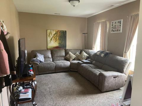 310 E Main St, Morris, IL 60450 photo 5