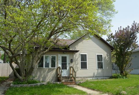 310 E Main St, Morris, IL 60450 photo 1