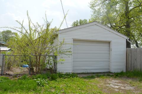 310 E Main St, Morris, IL 60450 photo 20