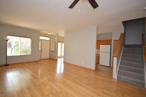 2305 Reflections Dr, Aurora, IL 60502 photo 3