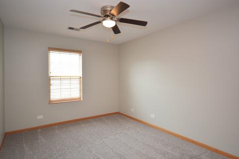 2305 Reflections Dr, Aurora, IL 60502 photo 11